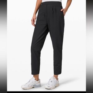 Lululemon Essential High Waisted Trouser Pant Size 2